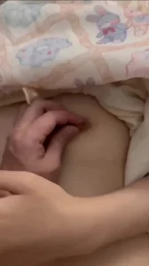 调教花裙子美女